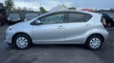 2016 Toyota Aqua full side view