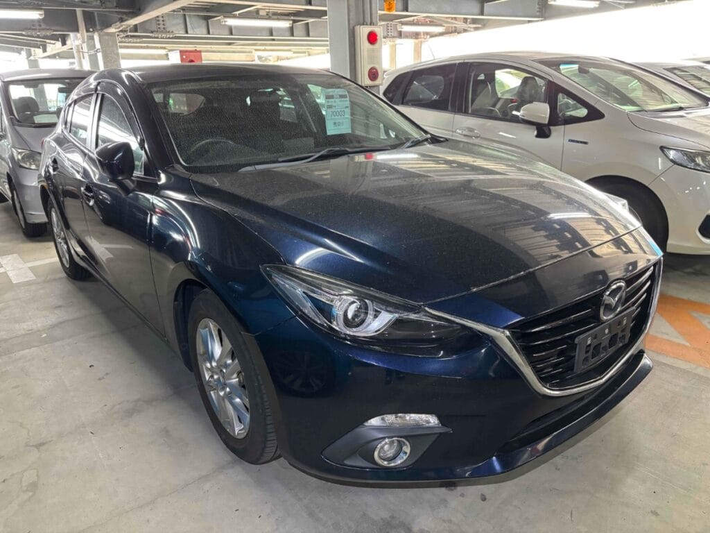 2014 Mazda Axela used car