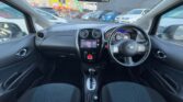 2014 Nissan Note front seats view