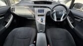 front seats view of 2014 Toyota Prius