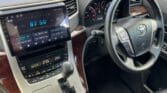 gear and steering wheel view of 2012 Toyota Vellfire