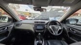 front seats view of luxury 2014 Nissan X-Trail
