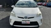 front view of 2014 Toyota Prius