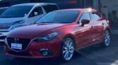 front side view of 2015 Mazda Axela