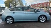 full side view of 2014 Toyota Prius