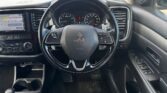 front interior view of 2016 Mitsubishi Outlander