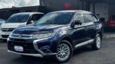 used 2016 Mitsubishi Outlander front side view
