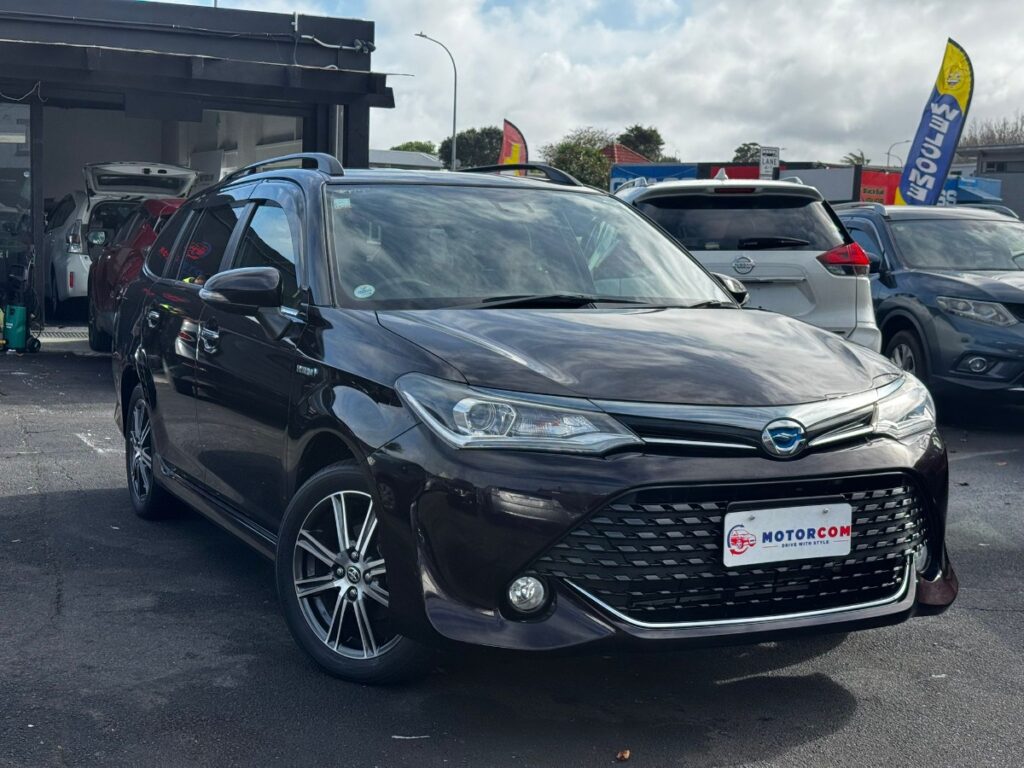 used 2015 Toyota Corolla FIELDER HV G WXB in nz