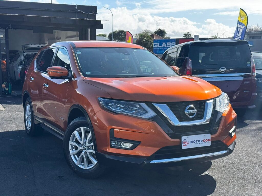 used 2018 Nissan X-Trail 20XI HYBRID in nz