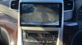 reversing camera display view of 2012 Toyota Vellfire