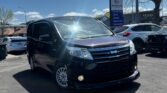 front side view of 2015 Toyota Noah
