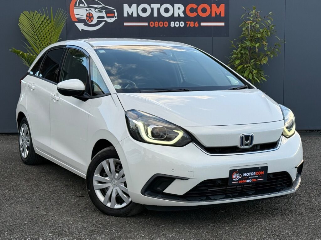 2020 Honda Fit E:HEV HOME Front Side View