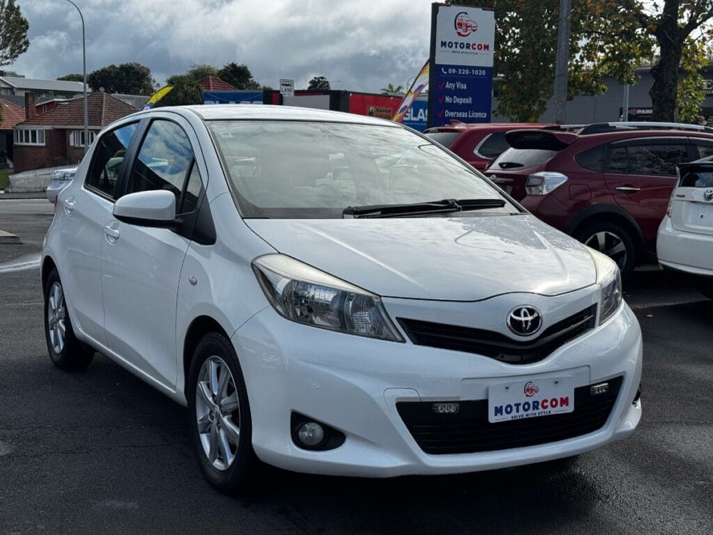 2013 Toyota Yaris used car in nz