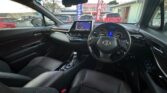 2018 Toyota C-HR front seats view