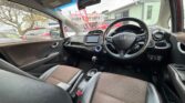 2014 Honda Shuttle front seats view