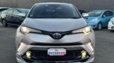 front view of 2018 Toyota C-HR