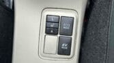 2012 Toyota Aqua buttons view