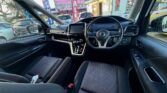 2017 Nissan Serena front seats view