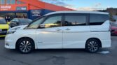 full side view of 2017 Nissan Serena