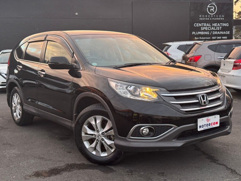 front side view of 2013 Honda CR-V
