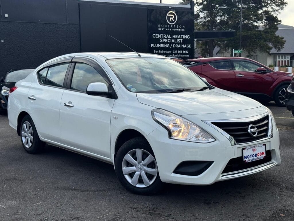 used 2015 Nissan Latio in nz