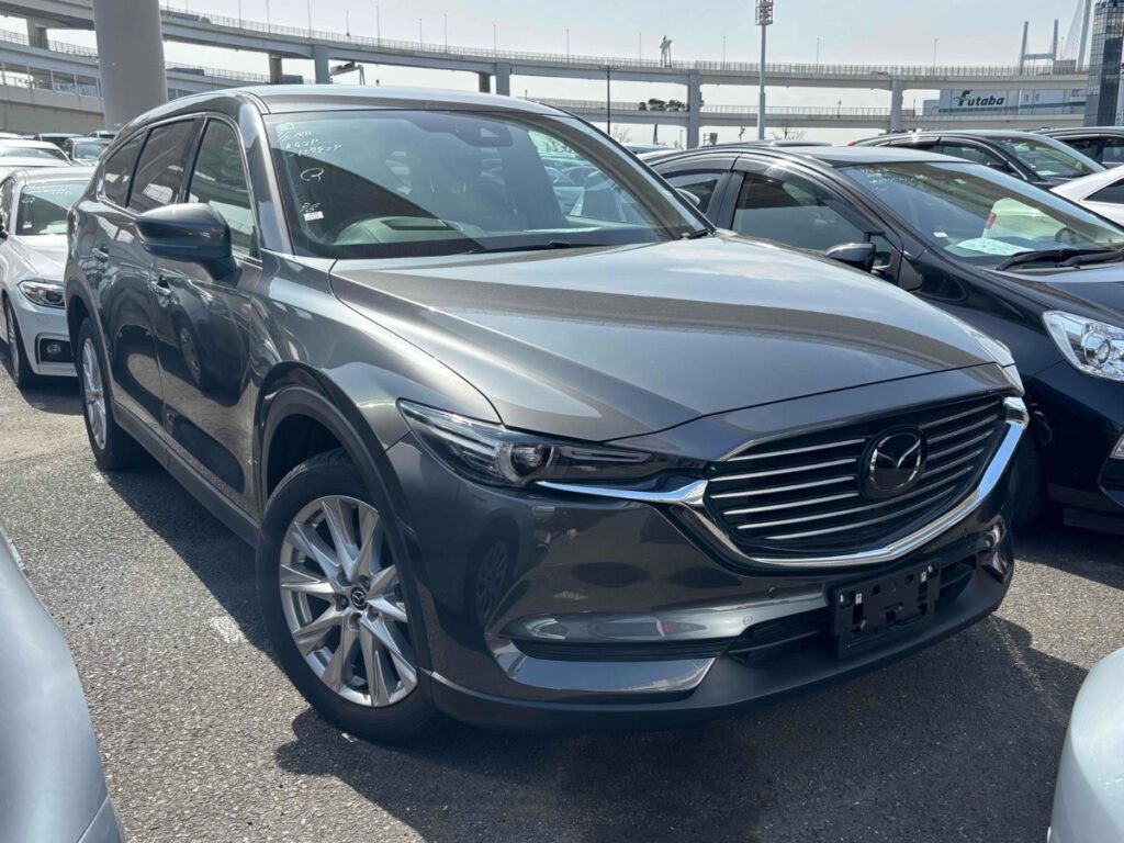 front side view of grey 2018 Mazda CX-8