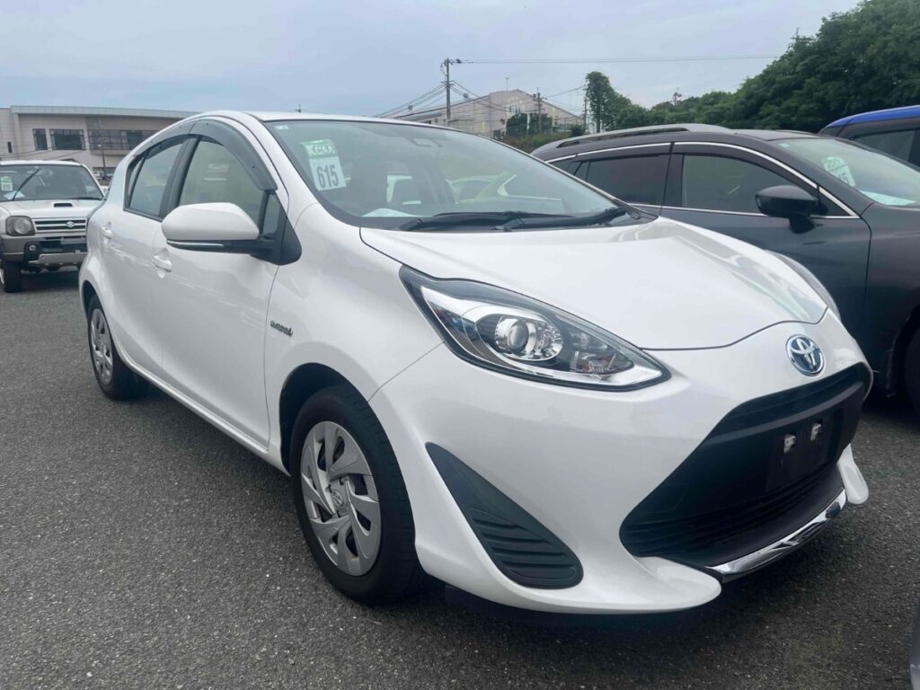 front side view of white 2020 Toyota Aqua