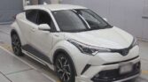 front side view of 2017 Toyota C-HR