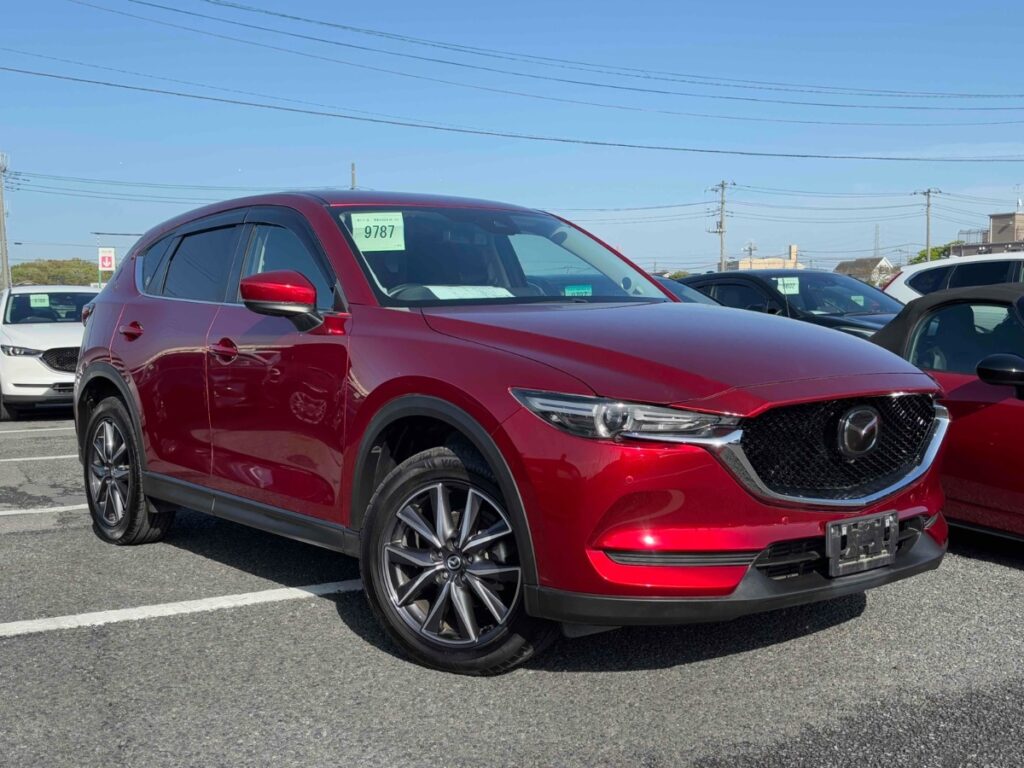 front side view of 2019 Mazda CX-5