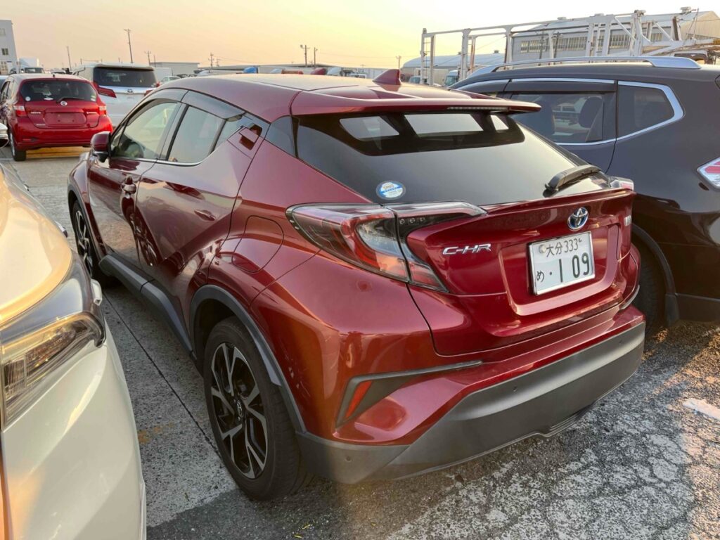 back side view of 2017 Toyota C-HR