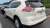back side view of 2016 Nissan X-Trail