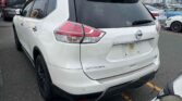 2015 Nissan X-Trail back side view