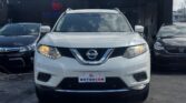 front view of 2016 Nissan X-Trail 20X