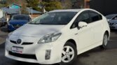 front side view of 2010 Toyota Prius