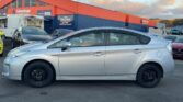 2015 Toyota Prius full side view