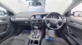 2014 Audi A4 front seats view