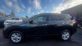 full side view of used 2016 Nissan X-Trail