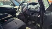 2013 Nissan Serena front open door view