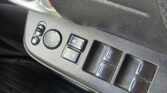 2012 Honda Step Wagon window button view