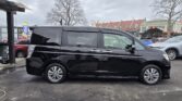 full side view of used 2012 Honda Step Wagon