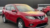 side view of used 2015 Nissan X-Trail