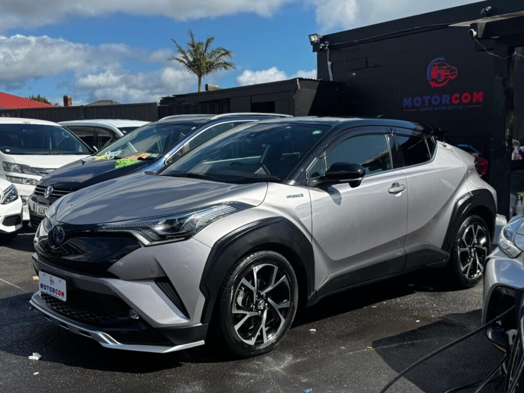 side view of 2018 Toyota C-HR G