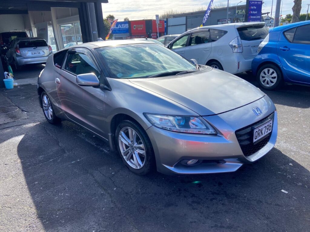 front view of 2010 Honda CR-Z