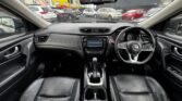 front seats view of 2018 Nissan X-Trail