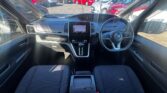 front interior view of 2018 Nissan Serena
