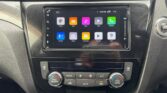 inside view of 2016 Nissan X-Trail