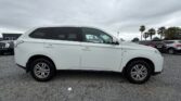full side view of 2013 Mitsubishi Outlander