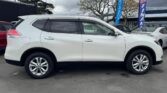 full side view of used 2016 Nissan X-Trail