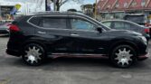 used 2018 Nissan X-Trail full side view
