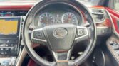 steering wheel view of 2014 Toyota Harrier